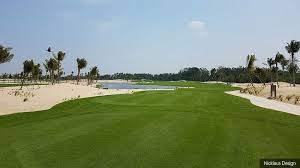 Location jalan persiaran golf 5, gelang patah, johor 81550. Legacy Course At Forest City Opens For Play In Malaysia