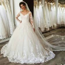Maybe you would like to learn more about one of these? Lange Partnerschaft Hochzeitskleid Creme Spitze