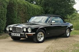 Strona prywatna o samochodach daimler produkowanych przez jaguara. Jaguar Daimler Double Six V12 Coupe Convertible Series 2 Xjc 1978