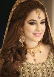 Pin By Sundas Khan Sundas On Bridal S Pakistani Bridal Hairstyles Pakistani Wedding Hairstyles Pakistani Bridal Makeup