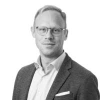 100+ profiler som matchar ”Petrini”