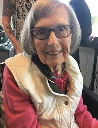 Constance Sharp's Instagram, Twitter & Facebook