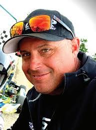 Mark Dilley's Instagram, Twitter & Facebook