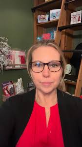 Gift ideas day 3/10! Retro treats for everyone