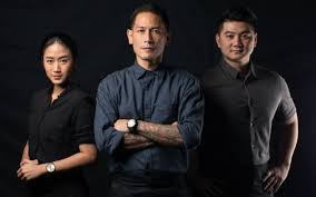 Kirain kristen, ternyata ini agama yang dipeluk chef renatta moeloek. Kolaborasi Chef Arnold Chef Juna Dan Chef Renatta Dalam Semangkuk Collabowlation Informasi Surabaya
