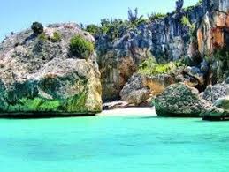 Bahia de las aguilas is a pristine beach located in the western side of parque nacional jaragua. Dominican Republic Coast Bahia De Las Aguilas Dominican Republic Travel Caribbean Travel Travel Around The World