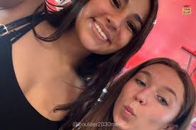 Hi! I'm Luna Bennett from Denver, Colorado. I'll be majoring in biology. I  enjoy hiking, smoothies, and stargazing. I can't wait to meet people and  find a roommate.