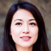 Carolina Bennett's Instagram, Twitter & Facebook