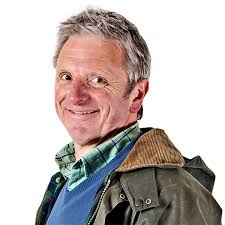 Why every garden needs glossy, broad-leaved evergreens