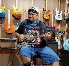 Baron longshore is a level 16 npc that can be found in the barrens. Gitaris Aria Baron Meninggal Dunia Kumparan Com