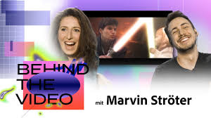 Letzten freitag hat wincent weiss seine neue single „wer wenn nicht wir veröffentlicht, am sonntag abend hat nun auch das offizielle musikvideo zum song premiere auf youtube gefeiert. Adobe Behind The Video 1 Mit Regisseur Marvin Stroter Hinter Den Kulissen Von Wincent Weiss Wer Wenn Nicht Wir Diffus