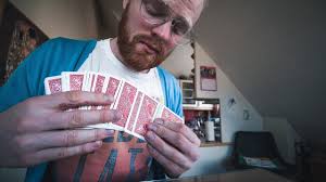 They should be connected at the center of the arch by the overlapping tips of each deck. Make Any Card Fly Out Of A Deck Magic Tutorial Youtube