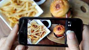 What Happens to Your Brain When You See Food Porn