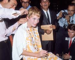 She is such a sweet person and is so caring. Hair Stylists Reveal The Most Essential Haircut Terms Into The Gloss