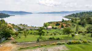 Lake kivu being rwanda's largest and the sixth largest lake in africa brings in fewer tourists than but a tour to rwanda will give a unique opportunity to scout lake kivu's irregular shores that form a. Book Lake Kivu Holidays Tours 2021 2022 Abercrombie Kent
