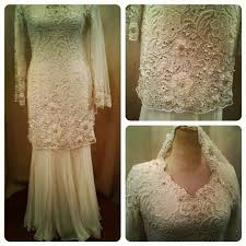 Korang tak rasa berlecak even pakai baju nikah ni satu hari melayan tetamu dan photoshoot. Pin By Zafirah Adrus On L S Solemnization Wedding Gown Inspiration Bridal Designs Modest Wedding Dresses
