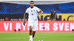 Retrouvez toute son actualité au real madrid et en equipe de france, ses résultats, ses statistiques, ses matches en direct, en photos et vidéos. Varane Et L Embarras Du Choix Pour La Charniere Des Bleus Rien N Est Grave Dans Le Marbre Eurosport