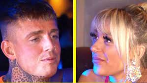 Beau Brennan's Instagram, Twitter & Facebook