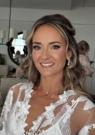 New England wedding makeup services available