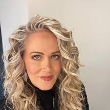 ANNOUNCEMENT!!! LEO WILLIAM BRUDNY GRADUATED YESTERDAY FROM THE OHIO STATE  UNIVERSITY!!! He's a Flanagan, and he's worked at Flanagan's Pub since he's  been a kid! Please give him a shout out on