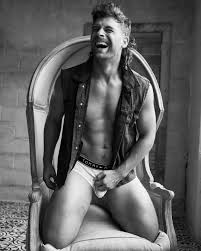 TW Pornstars - 4 pic. Hot Dudes Good Mood 🇺🇦. Twitter. Stephen Goku Lomas  by Eduardo Fermin 📸. 10:48 AM - 7 Feb 2023