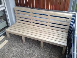 Deze prachtig vormgegeven loungebank van douglas hout is een aanwinst voor elke tuin en elk dakterras! Outdoor Lounge Selber Bauen Bauanleitung Zum Selberbauen 1 2 Do Com Deine Heimwerker Community