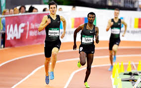 Jakob og filip ingebrigtsen, hedda hynne og karsten warholm. Jakob Ingebrigtsen Besiegt Weltrekordhalter In Dusseldorf Run Austria