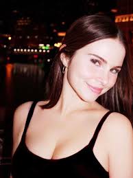 About — Kelly Faherty