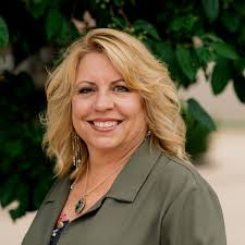 About — Moxie Salon Spa Suites