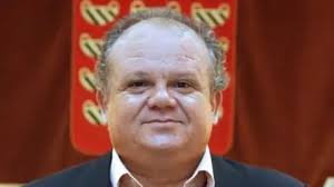 D.E.P Manuel Gil Martínez