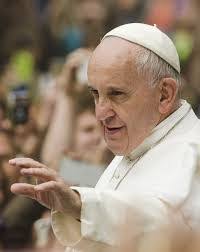 Joyce Hanshaw's Instagram, Twitter & Facebook