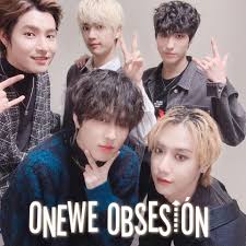 I bicheul ttaraseo neoege ganeun gil / hayan gireul ttaraga / garyeojin sigan soge nama / uriga gateun gireul georeo / ajik namainneun neoui janhyange. Onewe Obsession Home Facebook