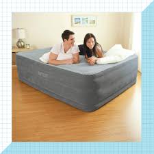 We Found Air Mattresses That You Ll Actually Enjoy Sleeping On Air Bed Air Mattress Bedroom Air Mattress Guest Room