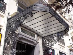 Jika ingin pasang kanopi untuk hunian atau bangunan lainnya, anda harus memahami 4 langkah sederhana ini untuk hindari kesalahan sekecil apa pun. Model Kanopi Rumah Klasik Modern Madaniah