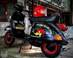 Vespa P150s 80