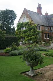 Landscape Focused Landscape Garden Design Ideas Manor Garden Traditional Landscape Garden Design