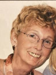 Anna Medved's Instagram, Twitter & Facebook