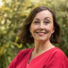 Aileen Kavanagh's Instagram, Twitter & Facebook