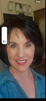 Hi I am in a group for green eyes but someone is adamant my eyes are hazel  and I am an imposter. Please can I have help clarifying? 💚