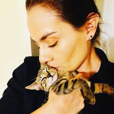 During our free kapon outreach, one gentle Puspin arrived with more than  just a routine procedure in store. His furparent shared with us that  beneath the skin near his rear, a lead