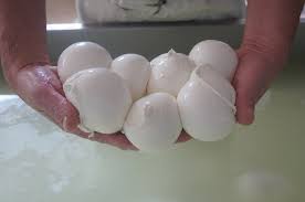 San Maurizio Il Caseificio Casertano Del Sistema Dop Che Donava La Mozzarella A Papa Giovanni Paolo Ii Luciano Pignataro Wine Blog