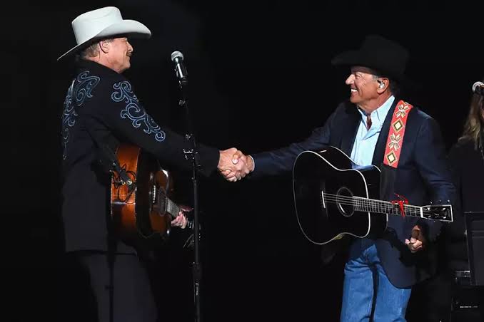 Alan Jackson, George Strait Duet at 2016 CMA Awards