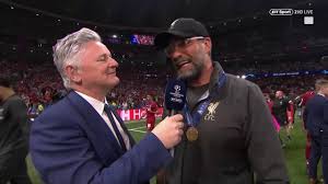 Klopp son olarak real madrid'i yarı finale yükseldiği için tebrik ettiğini belirterek, artık premier lig'e odaklanıyoruz. Have You Ever Seen A Team Like This Jurgen Klopp Reacts To Winning The Champions League Youtube
