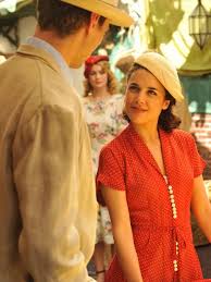 Tiempo Entre Costuras The Time In Between Vintage Fashion Velvet Fashion