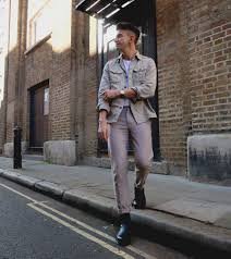 Shop men's chelsea boots, masterfully created from one piece of premium leather. Dr Martens Chelsea Boots Mens Fashion Mr Carrington
