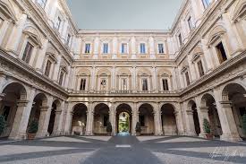 Con l'alienazione del palazzo, ex sede del consolato, non era più possibile. French Embassy In Italy Farnese Palace Culturalheritageonline Com