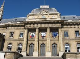 Setup your trip planning widget for best results, use the customized trip planning widget for palais de justice de paris on your website.it has all the advantages mentioned above, plus users to your site can conveniently access it directly on your site. Palais De Justice Marie Antoinette S Diamonds