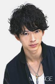ウェットマッシュ 面長 髪型 メンズ ヘアスタイル 髪型 メンズ