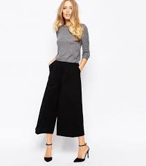 How To Follow Your Corporate Dress Code Without Looking Lame Wide Leg Pants Outfit Work Fashion Wide Leg Cropped Pants