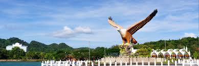 Di sini juga terdapat air pancut dan panorama di jeti kuah yang memukau terutamanya pada waktu malam. 30 Tempat Wisata Di Langkawi Terpopuler 2021 Tiket Com